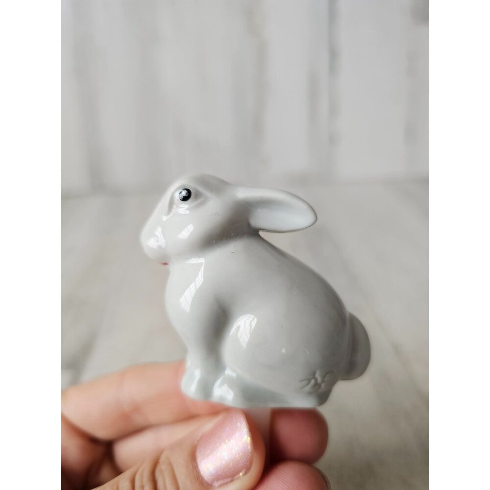 Nora Fleming Easter Bunny rabbit spring mini white retired‎